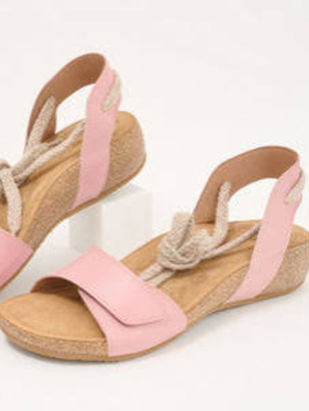 Täos Footwear Back and Forth Leather Ankle Wrap Sandals in Vintage Pink
